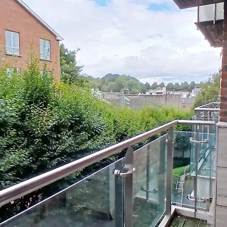 Spacious 2br Only 15 Minutes To *